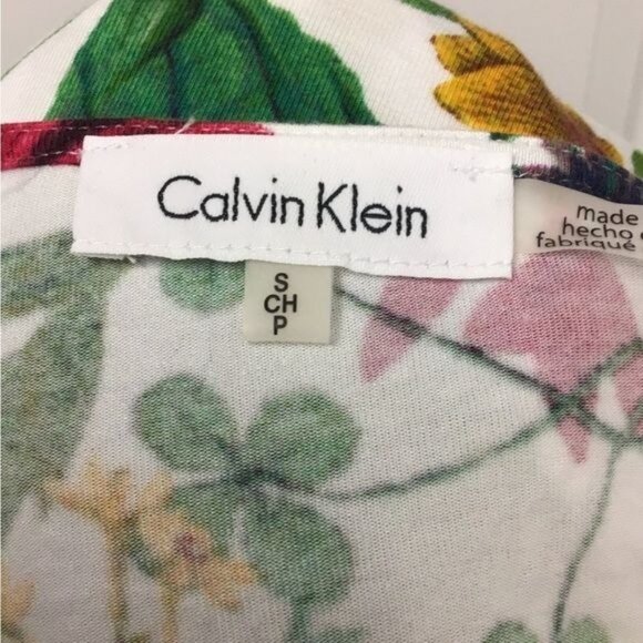 Calvin Klein Women’s Cold Shoulder Floral Top, White Floral, size S - Picture 6 of 8